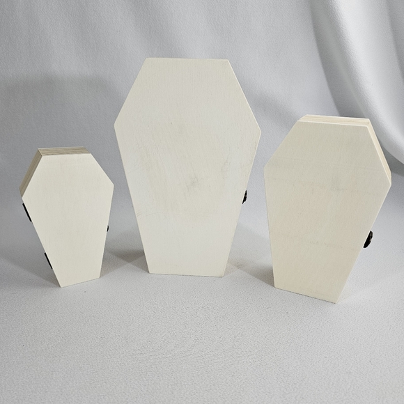 (3) Unfinished Wood Coffin Box - Picture 3 of 10